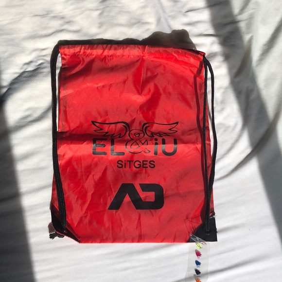 NWT Bag - Picture 1 of 5